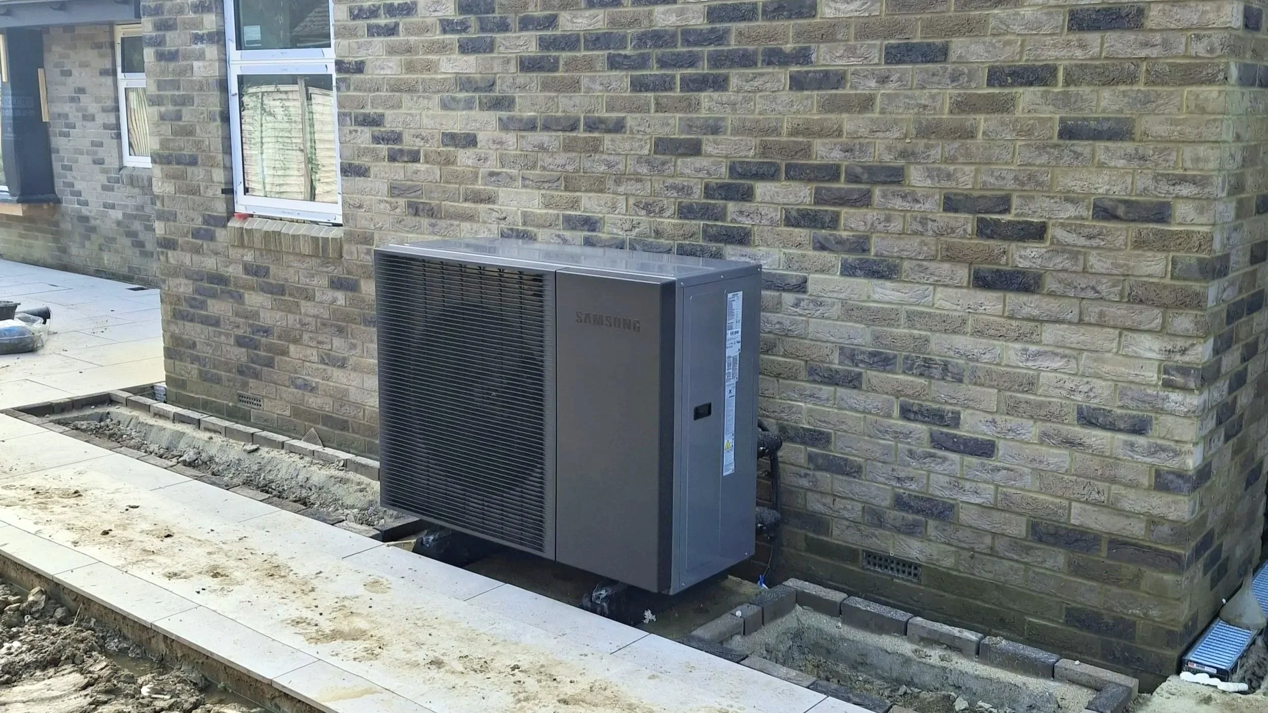 An MCS certified Samsung Gen 7 air source heat pump