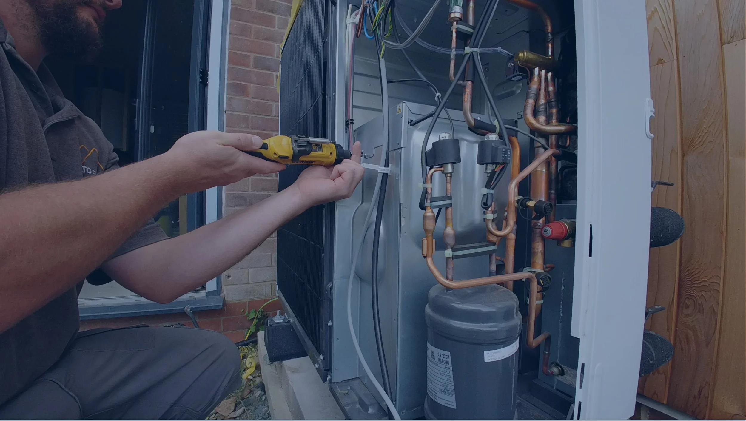 What University of Oxford Research Reveals About Heat Pump Training