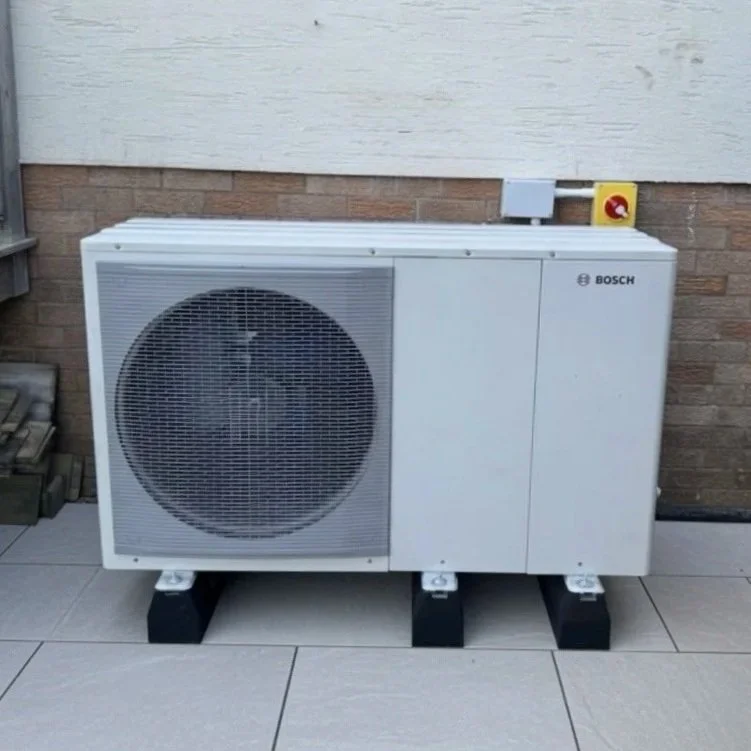 Worcester Bosch heat pump unit installed with Alto Energy