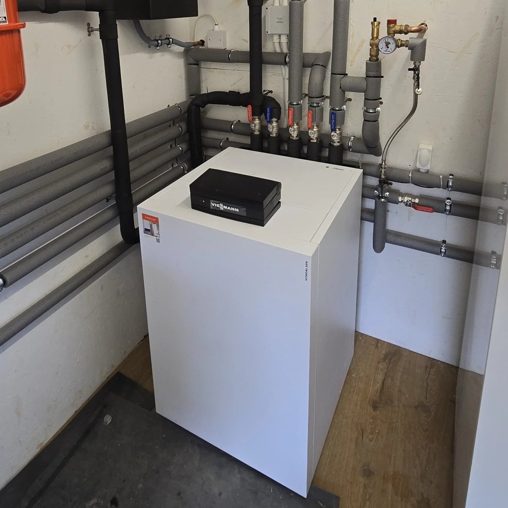 Viessmann Vitacol 200-G Ground Source Heat Pump installation