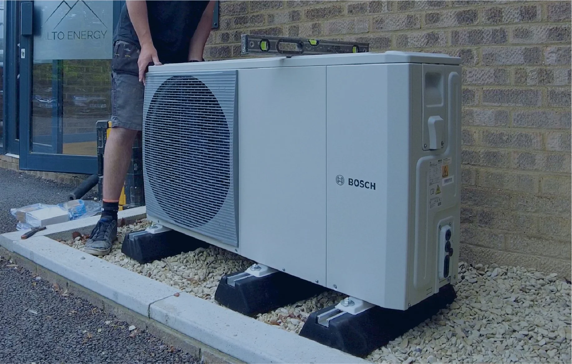 Install A Free Heat Pump In Your Home & Receive Up To £1,000 Cashback