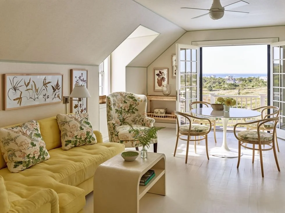 miles-redd-gil-schafer-block-island-guest-suite-1654111694.jpg