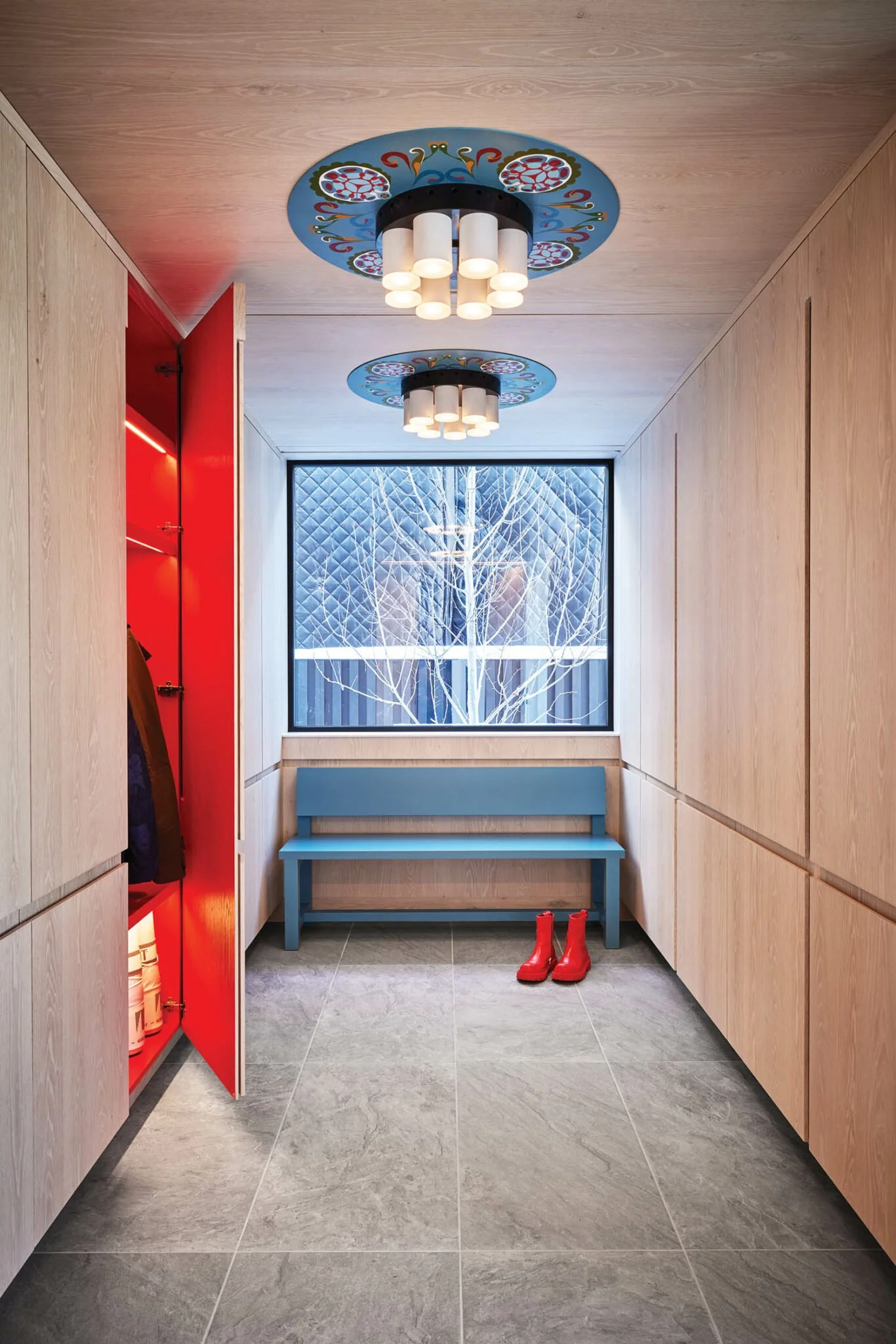 Interior-Design_hangtime-12-1366x2048.jpg