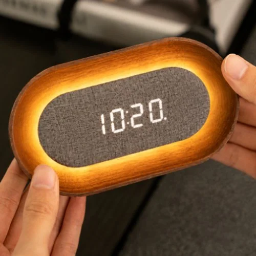 Gingko_Lumos_Clock_Oval_Scene2.jpg