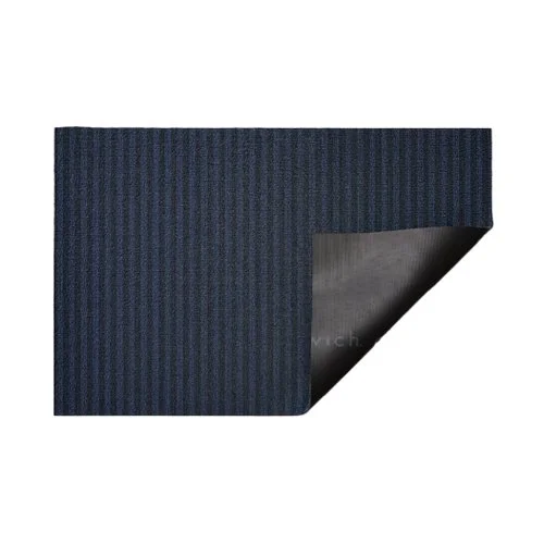 Chilewich Breton Stripe Shag Mat – classic striped design meets durable, quick-dry performance for indoor or outdoor spaces.
