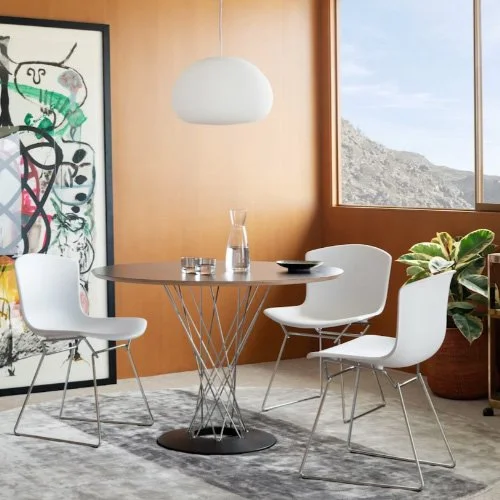 Bertoia_Molded_Side_Chair_IndoorScene1.jpg