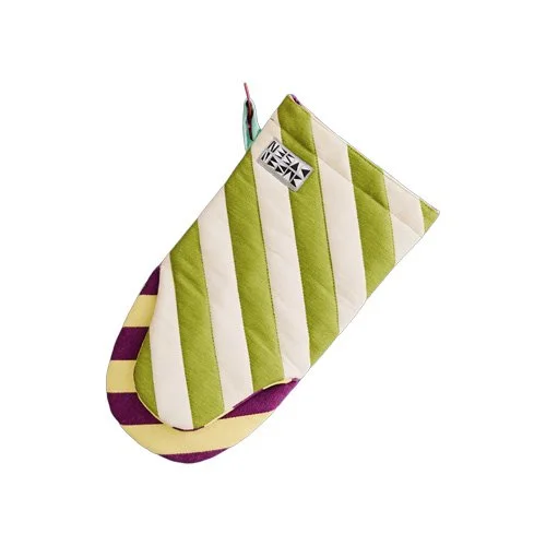 Dusen Dusen Striped Oven Mitts in Sourdough with bold graphic stripes