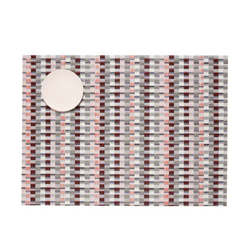 Chilewich Heddle Placemat with handloom-inspired weave, adding modern rhythm and texture to dining.