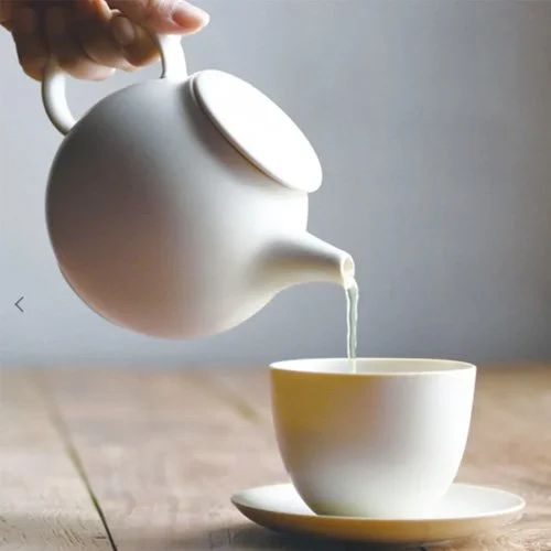 Pebble_Teapot_White_Scene.jpg (Copy) (Copy)