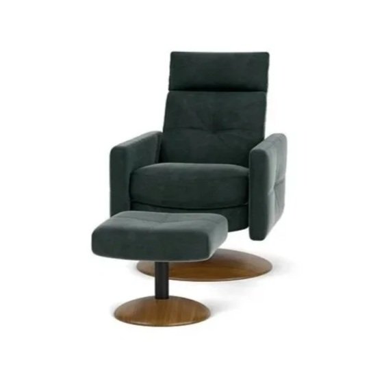 Experience custom comfort with the Rainier Comfort Air™ Recliner and Ottoman from American Leather—sleek, ergonomic, and tailored to your style.