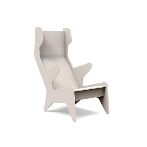 Eco-friendly recycled plastic outdoor lounge chair with timeless midcentury style. (Copy)