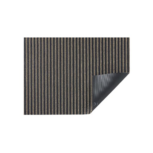 Chilewich Breton Stripe Shag Mat – classic striped design meets durable, quick-dry performance for indoor or outdoor spaces.
