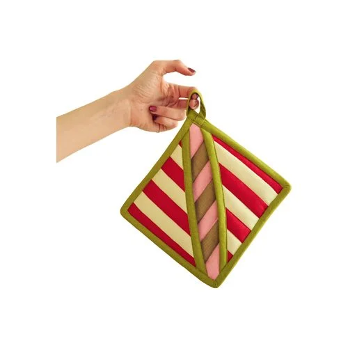 Pot_Holder_Ladybug_2.jpg