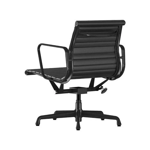 Herman Miller Eames Aluminum Group Management Chair in black 2100 series leather