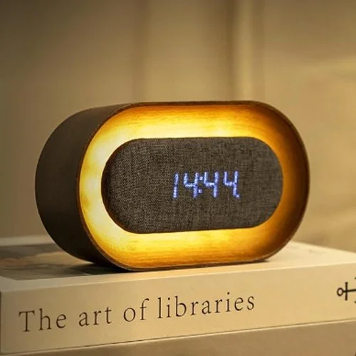 Gingko_Lumos_Clock_Oval_Scene1.jpg