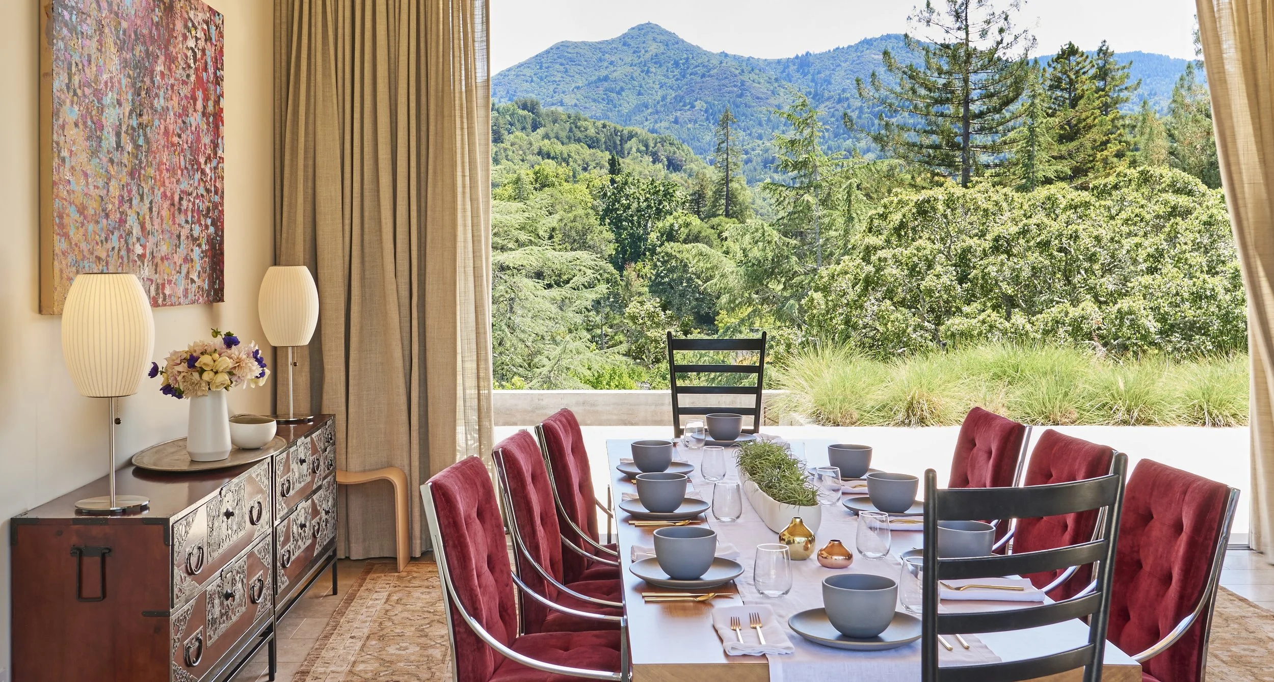 XYZ_Modern_Dining_Room_14466+crop.jpg