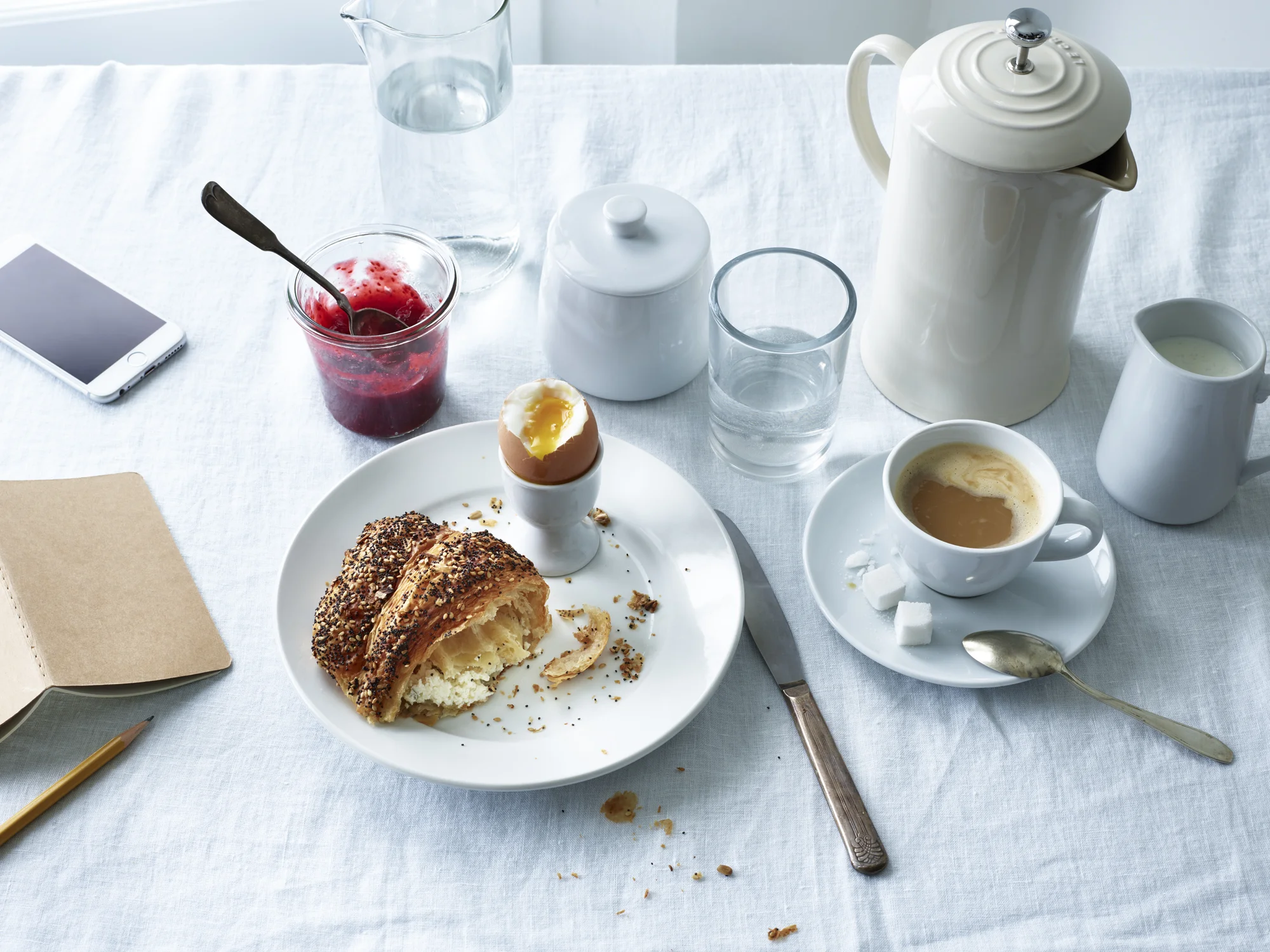 0LB17_Breakfast_Table_2_0356.jpg