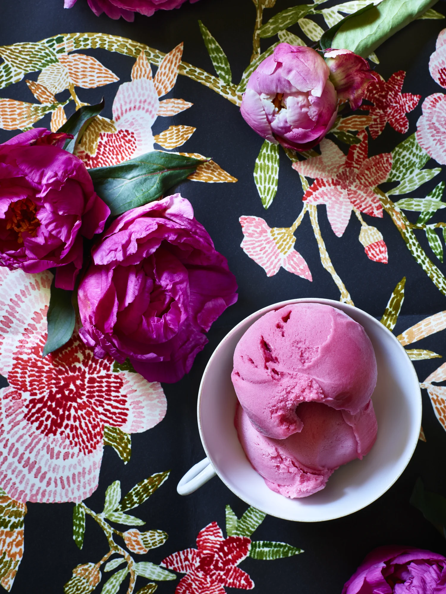 iceRaspberry_Sorbet_Peony_0734.jpg
