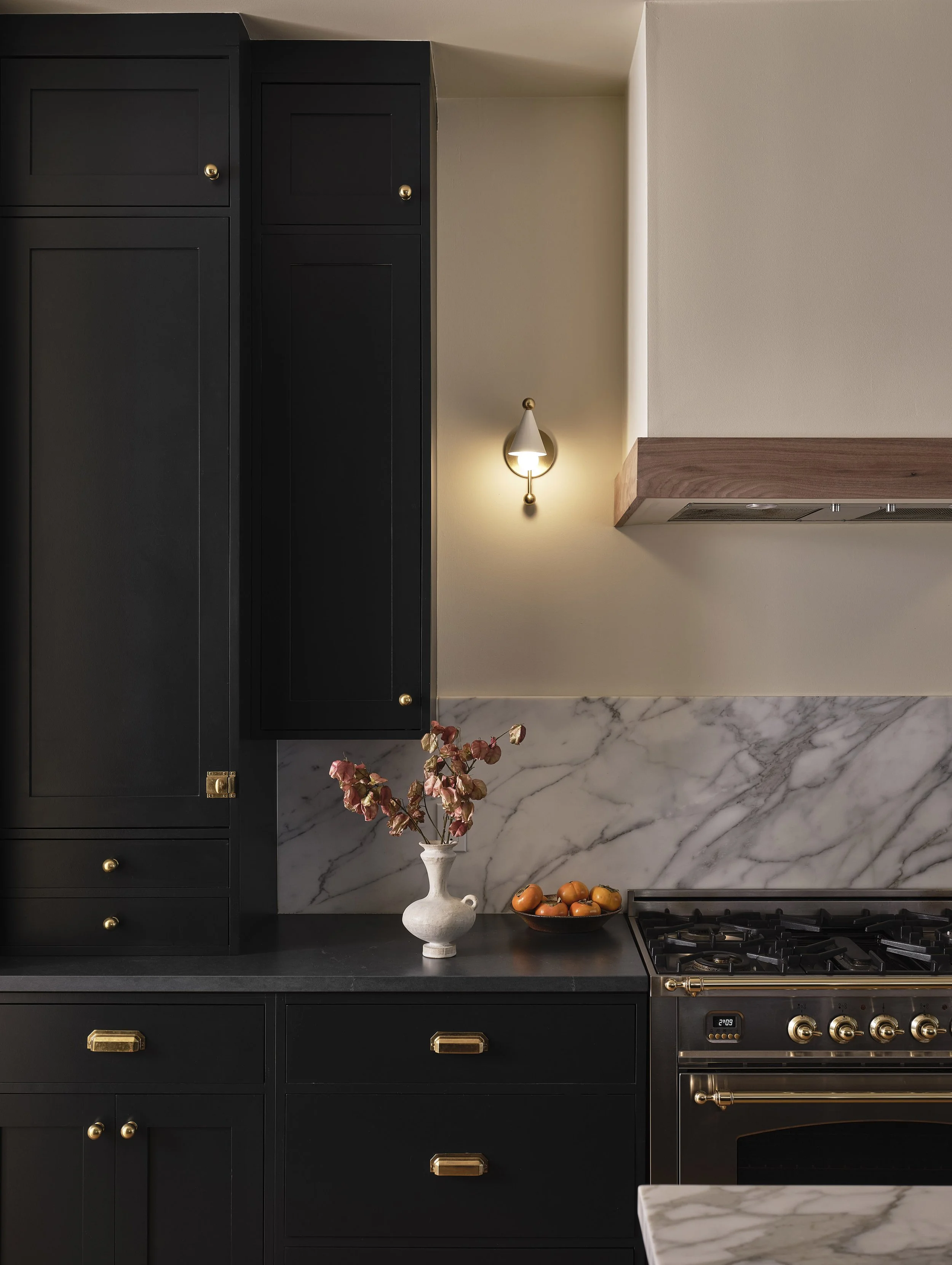 674_3rdAve_Kitchen_03.jpg
