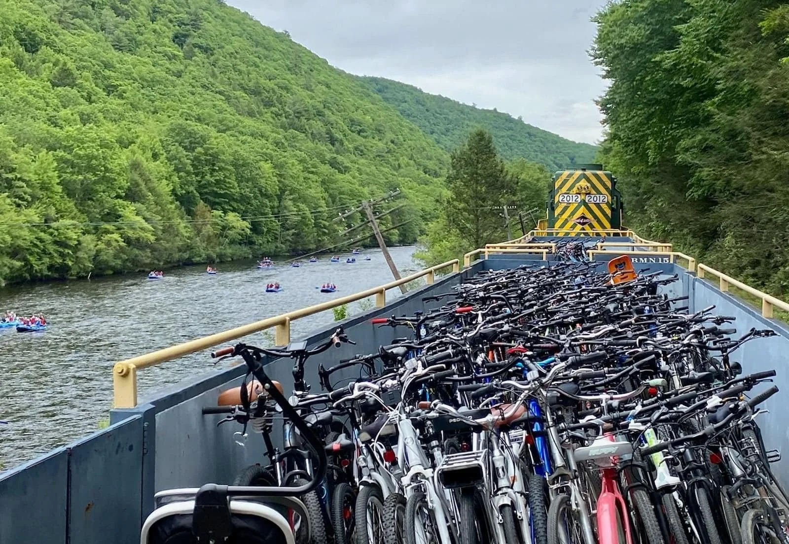 Bike train in Gorge.jpg