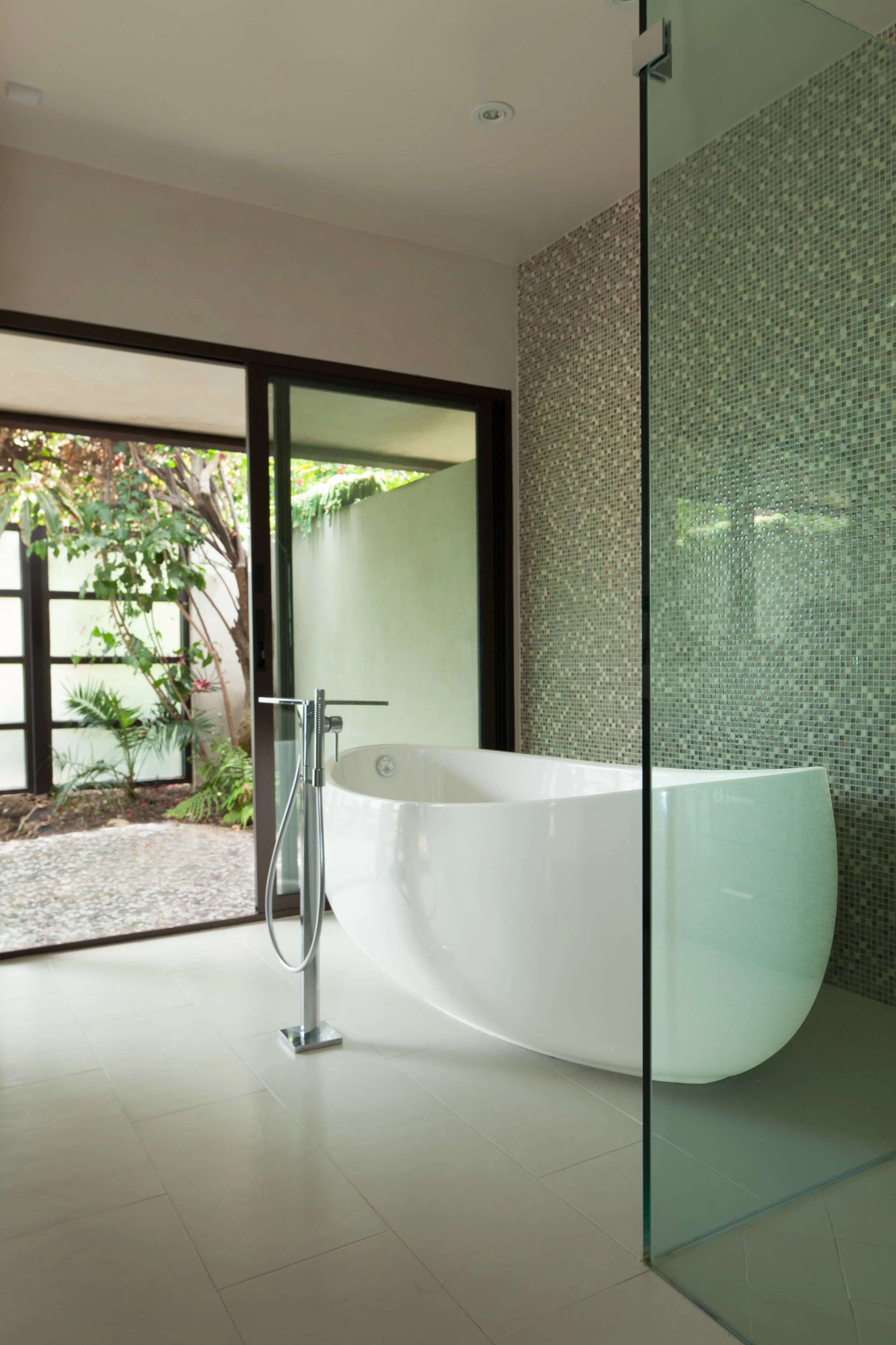 415 Robert Ln-1574-Edit-Edit.jpg