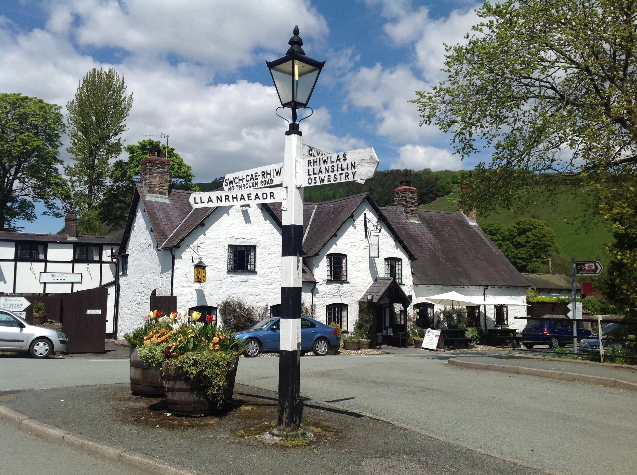 Llanarmon D.C.