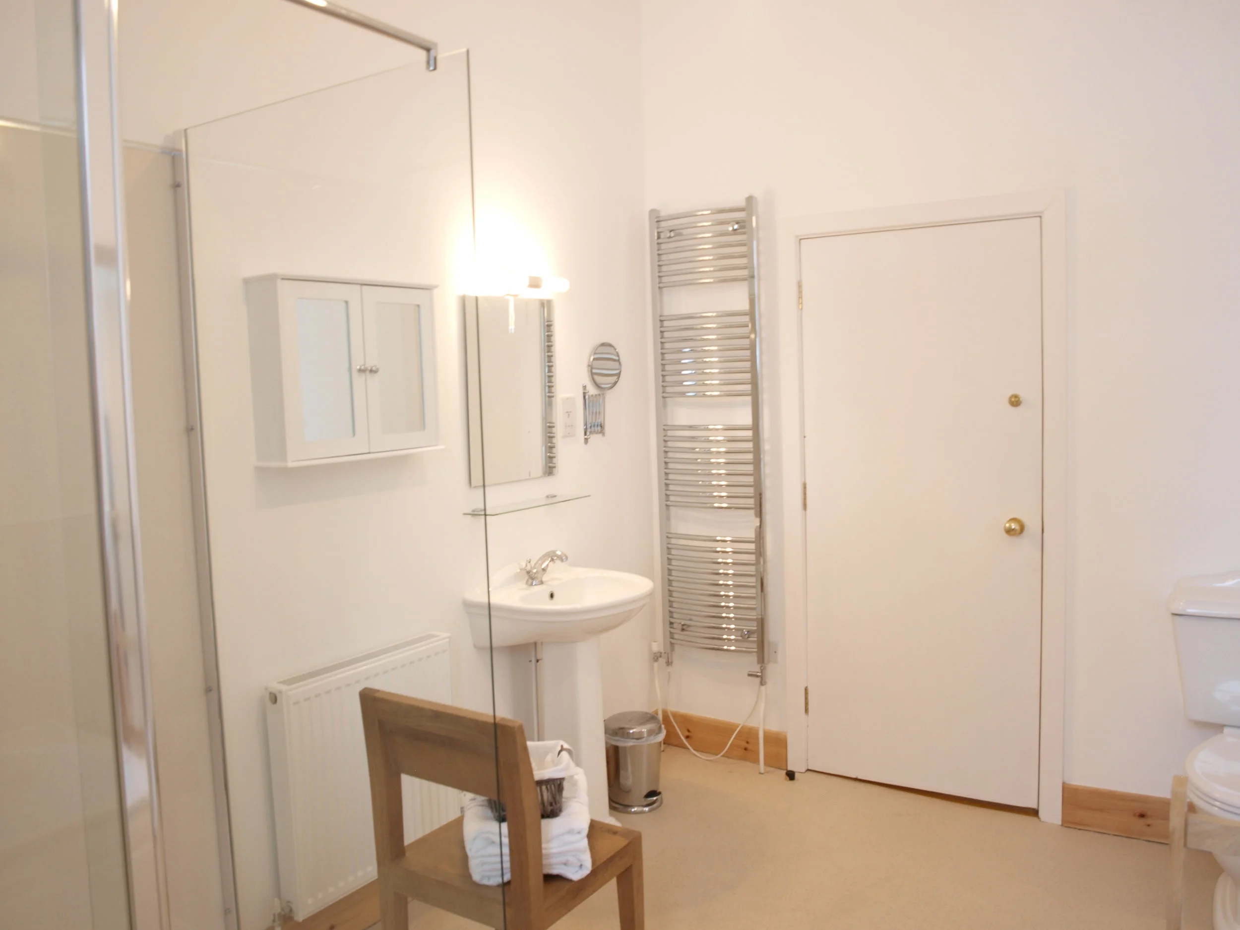 Master Ensuite Bathroom