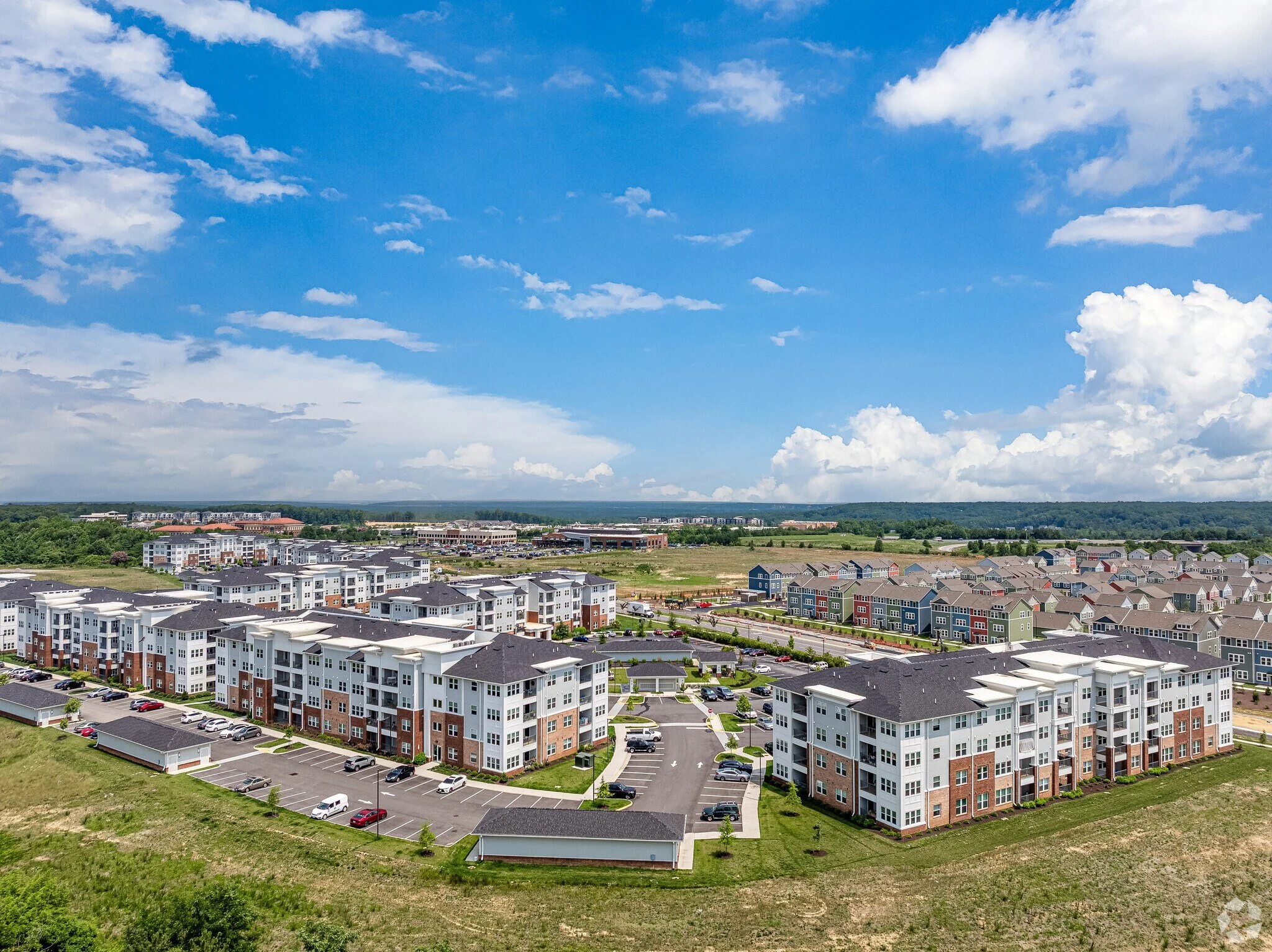 center-west-apartments-midlothian-va-building-photo (11).jpg