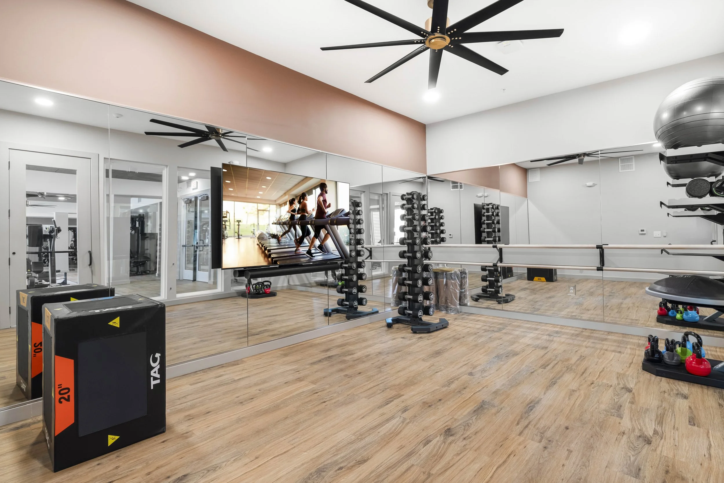 Photo 1 - Fitness Center Yoga Room.JPG