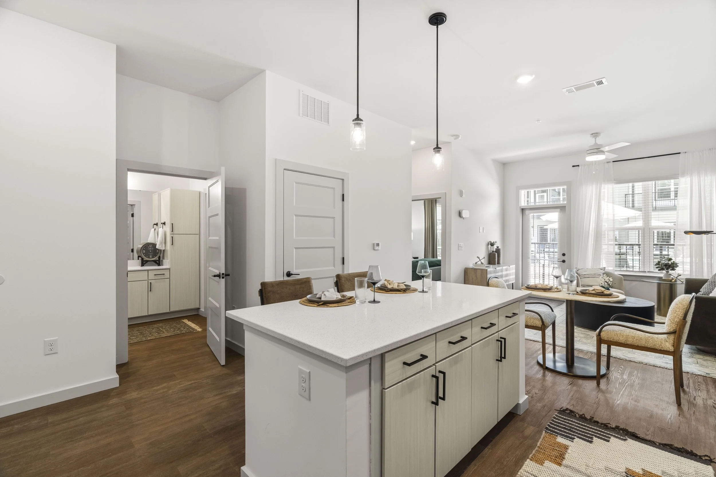 Photo 15 - Living Area Overview.JPG
