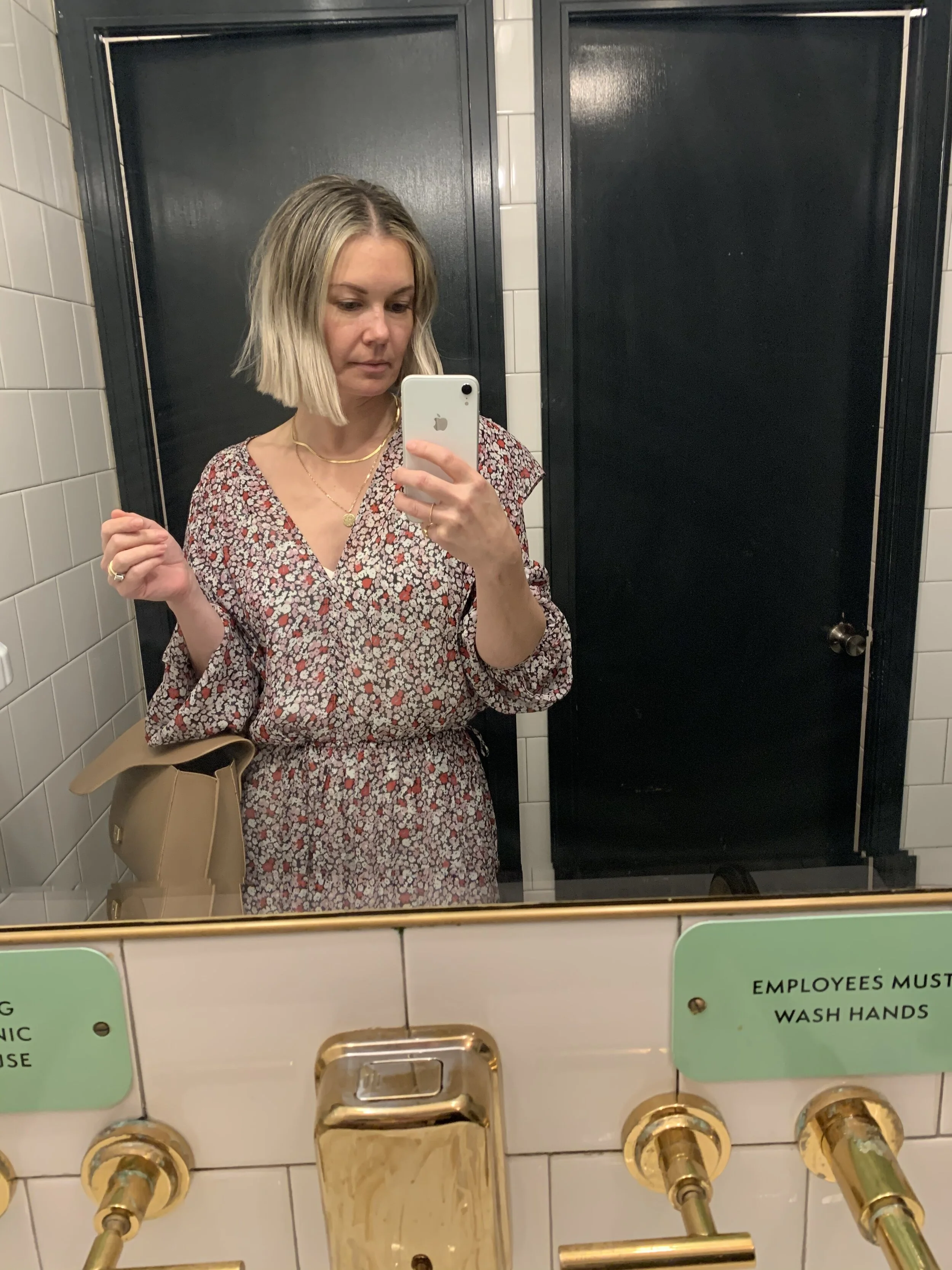 1A01FEA8-494E-496F-802E-40A4D58313DC