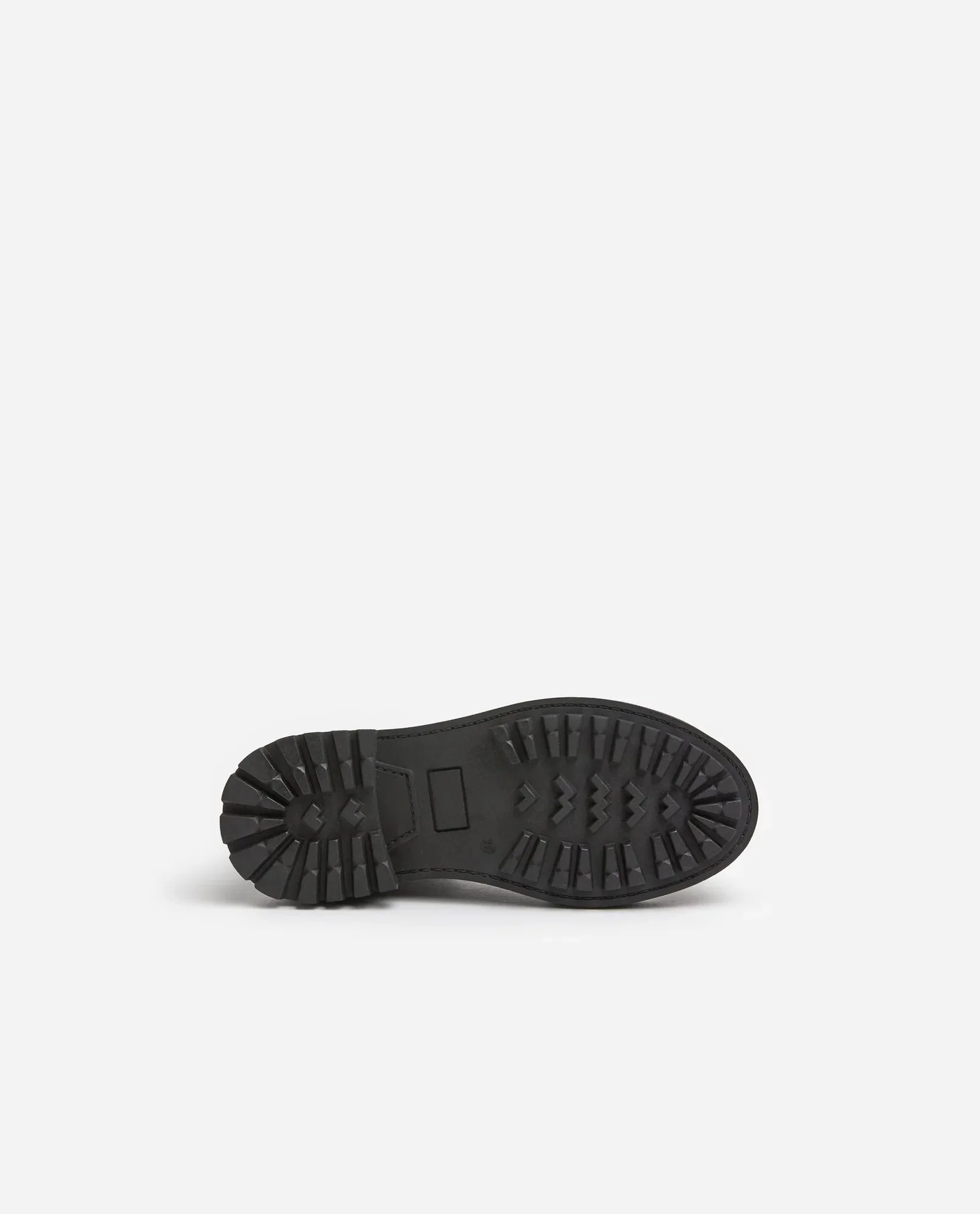 FLATTERED-ALMABLACKLEATHER-SOLE_3c9df7cc-3088-4bbf-9e5e-39152b2c1717.jpeg
