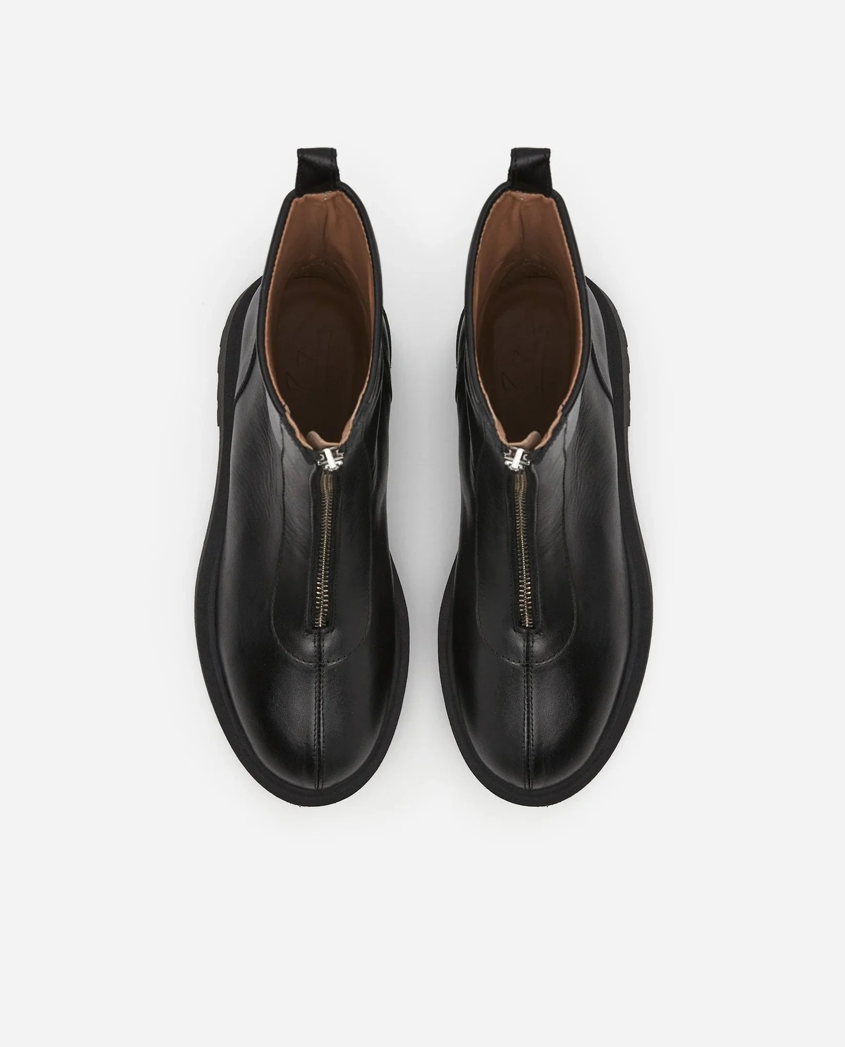 FLATTERED-ALMABLACKLEATHER-TOP_3ac06543-9a9e-45ac-8d14-3b611183d635.jpeg