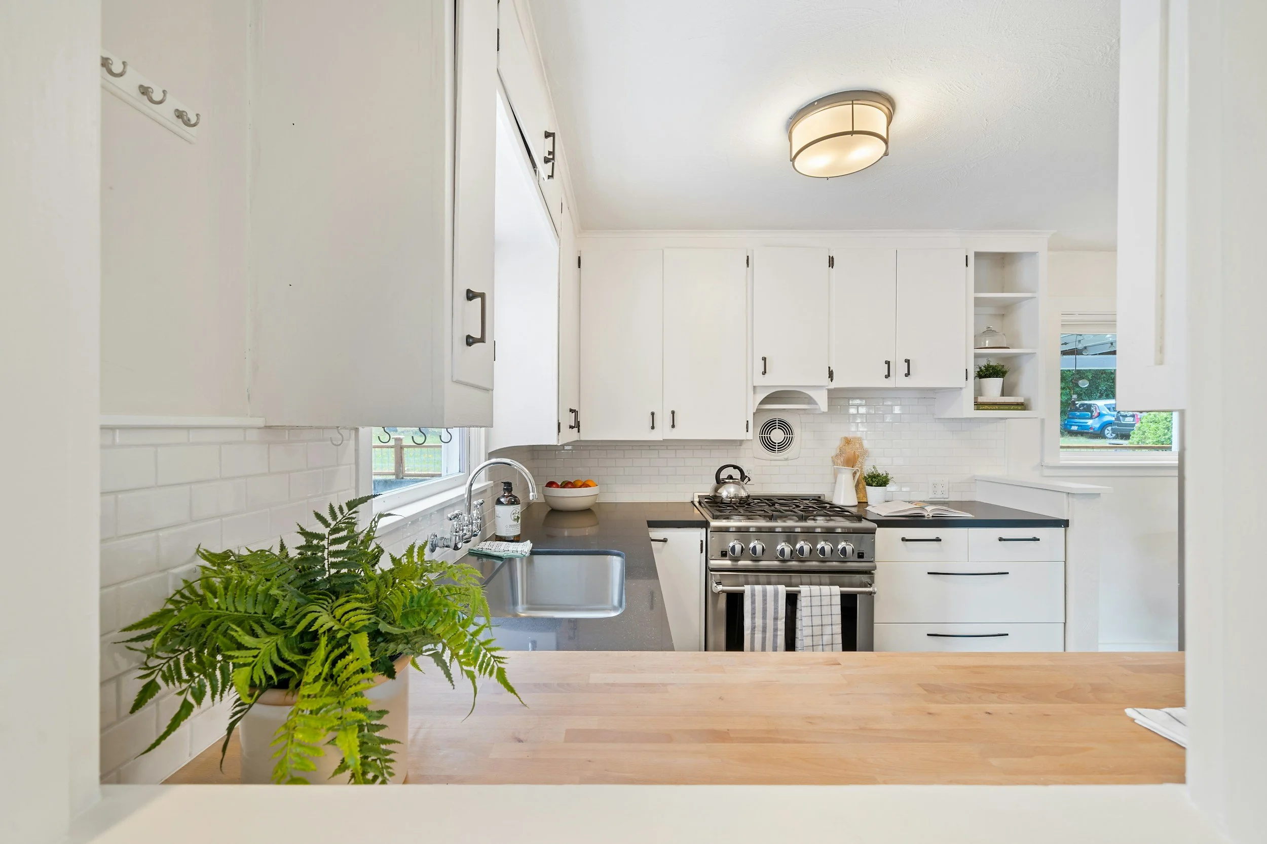 Top 5 Kitchen Layouts for Maximum Efficiency