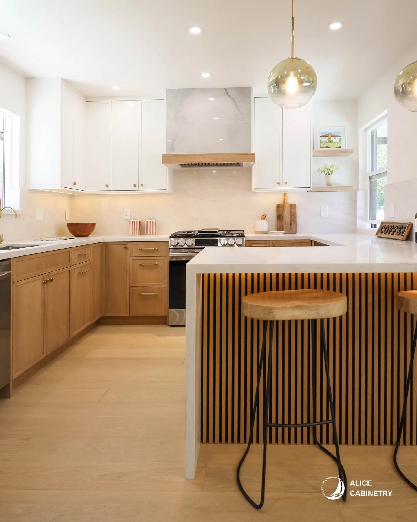 🏡 From Flip House to Forever Home.

A well-designed kitchen has the power to transform how a home feels.

For this Santa Clara Flip House, we paired white Slim Shaker upper cabinets with warm wood lower cabinets to create a space that&rsquo;s bright