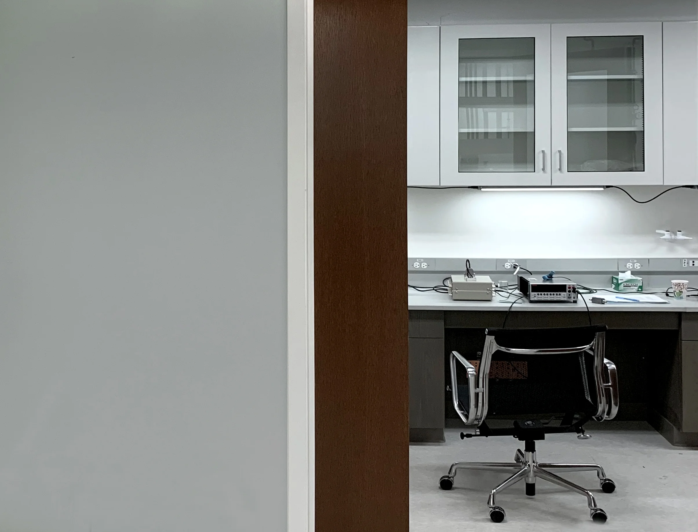  PHYSICS LAB RENOVATION, PRINCETON UNIVERSITY  1,800 SF I BUILT 