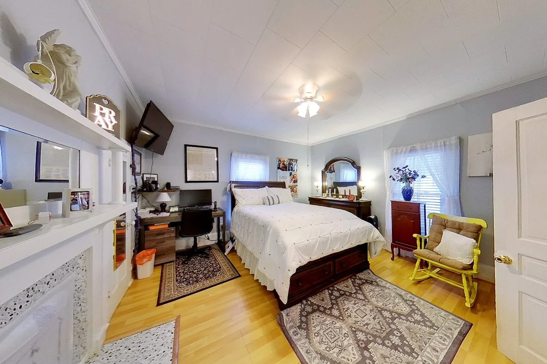 537 Washburn Ave_Eden_241108-18.jpg
