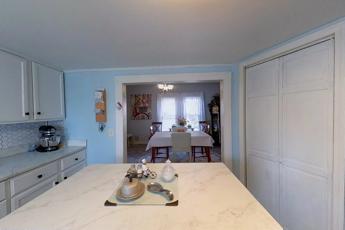 537 Washburn Ave_Eden_241108-26.jpg