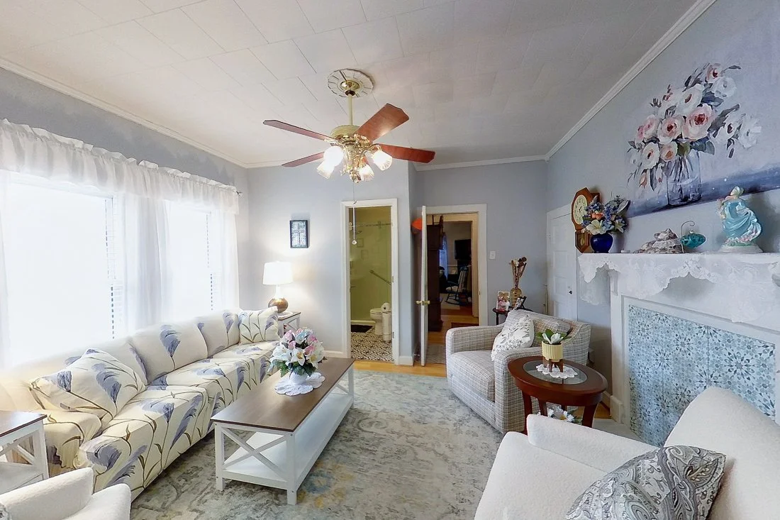 537 Washburn Ave_Eden_241108-28.jpg