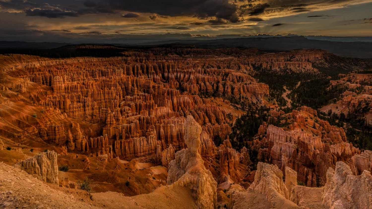 Sunrise at Bryce Canyon - 2015