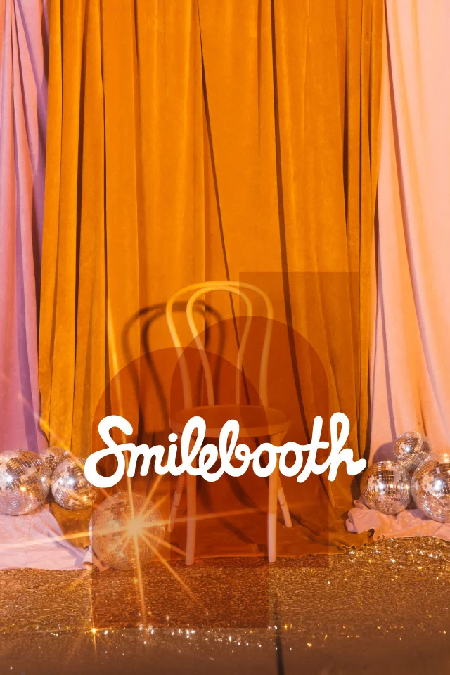 smile-booth-1.jpg