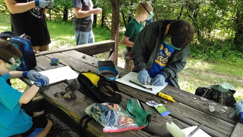 Fintknapping_SummerCamp_2019.jpg