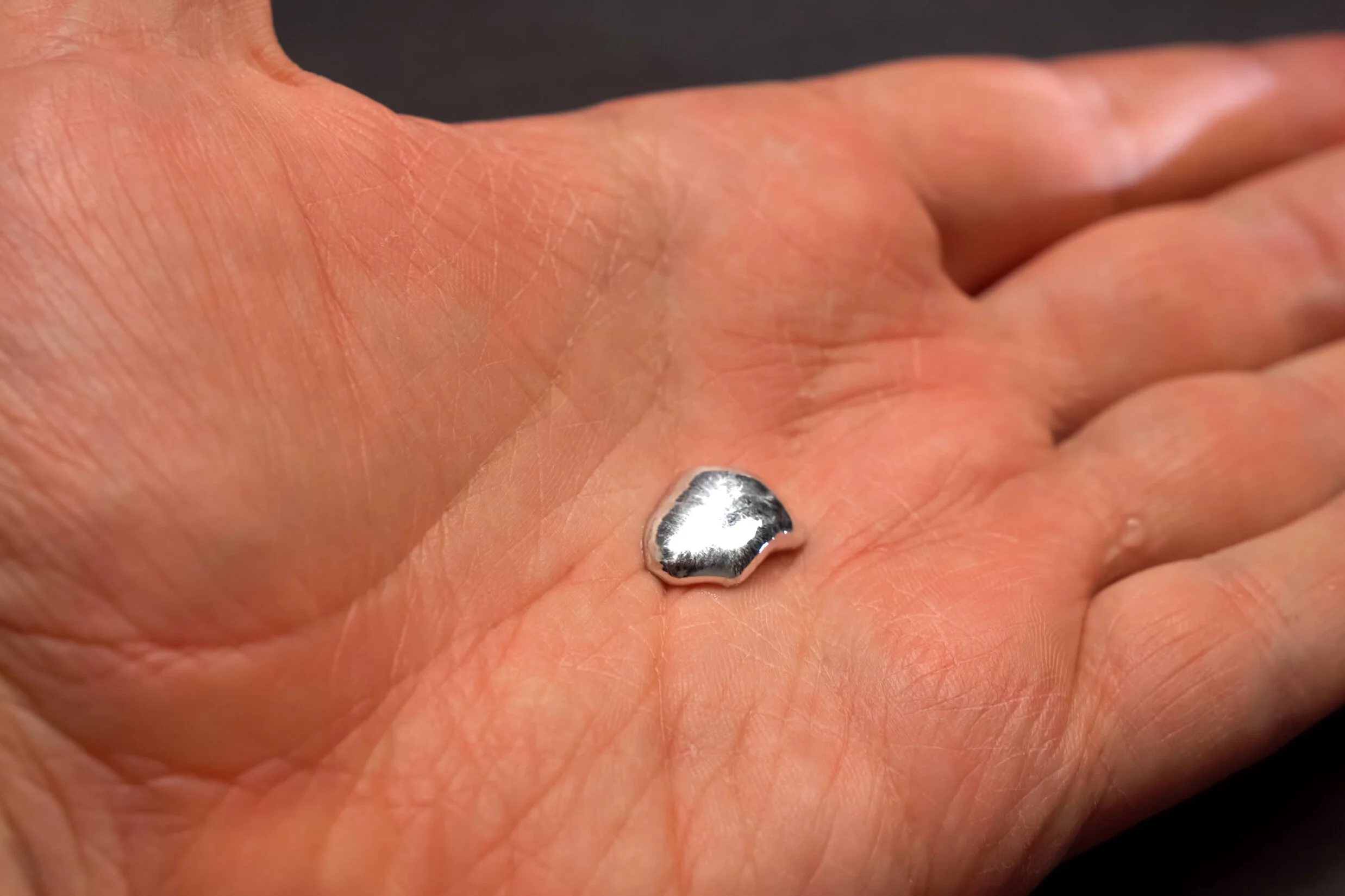 gallium in hand.jpg