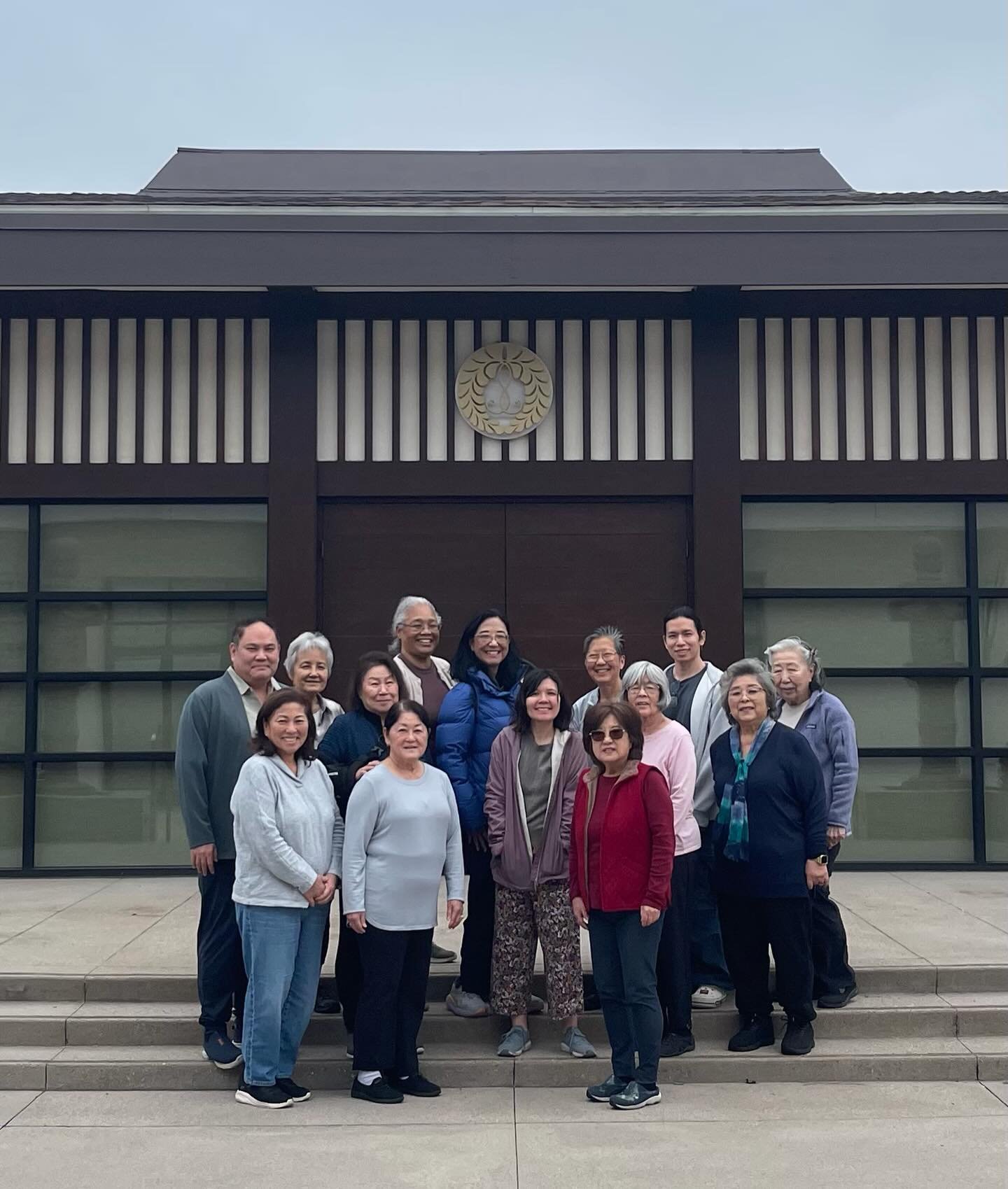 Happy New Year from @orangecountybuddhist! Our Yukari Kai Kimekomi doll class is kicking off the year with a festive gathering! 
Interested in discovering a new hobby? Join us every 1st and 3rd Saturday from 9 am to 11:30 am. 
#kanesakayukarikai #kim