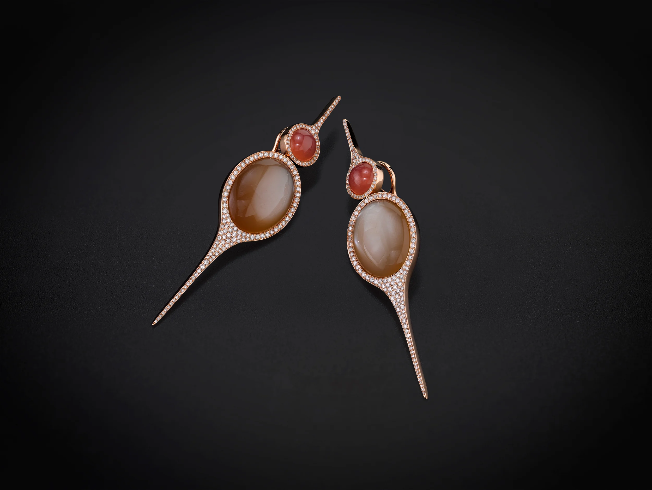 *Small* VRAM MOONSTONE AND GARNET EARRINGS.jpg