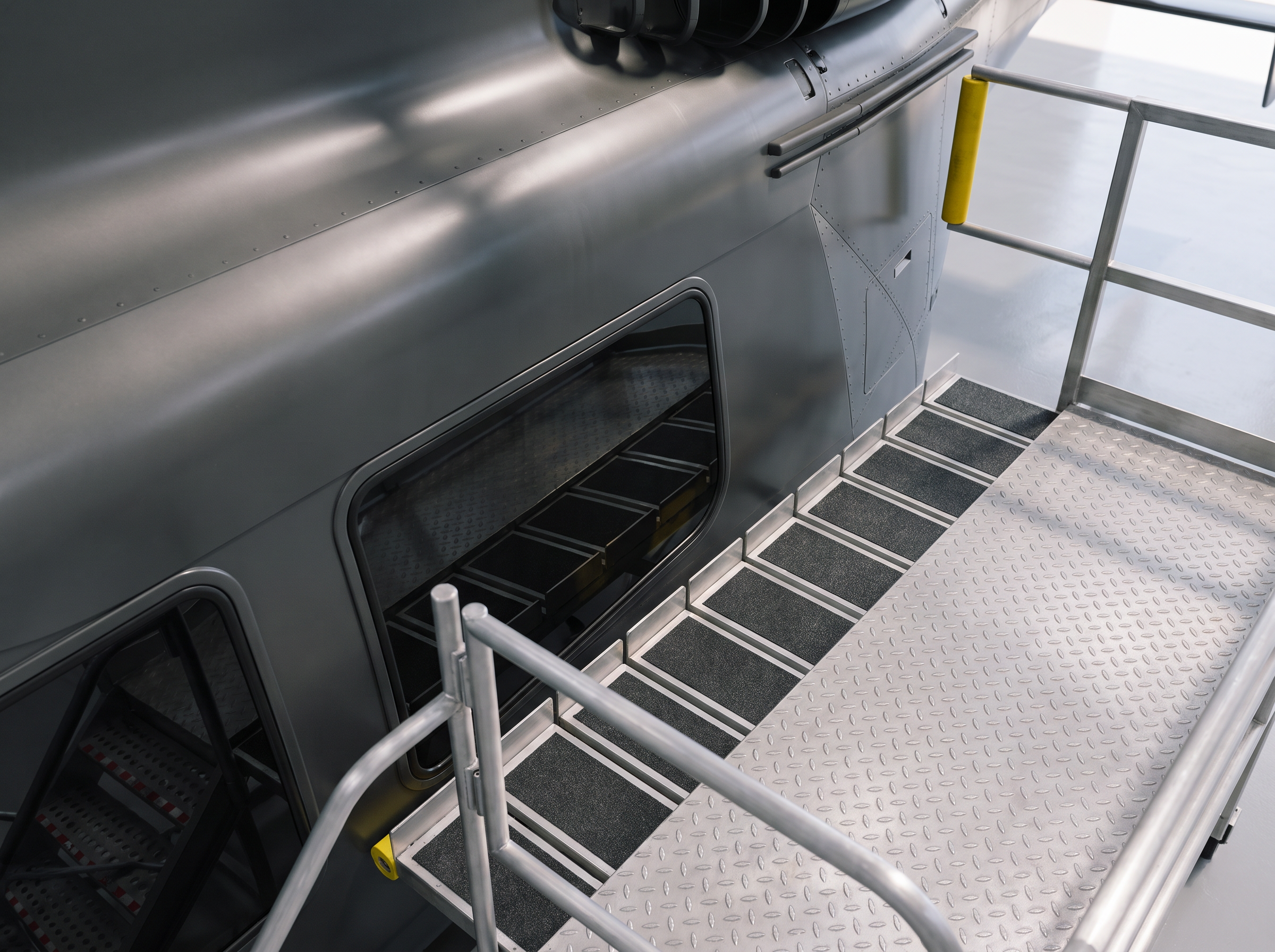 SFP26599 - Platform Close Up.png