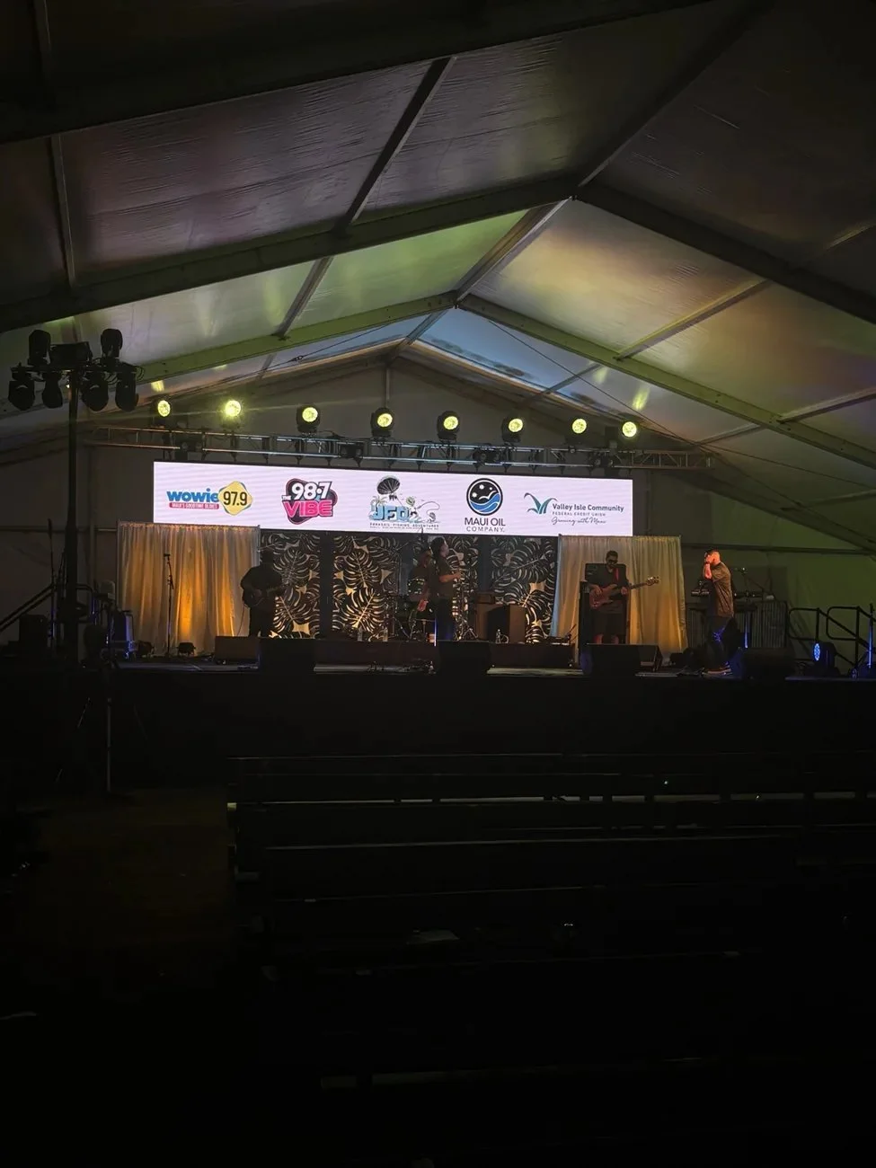 11-tented-stage-led.jpg