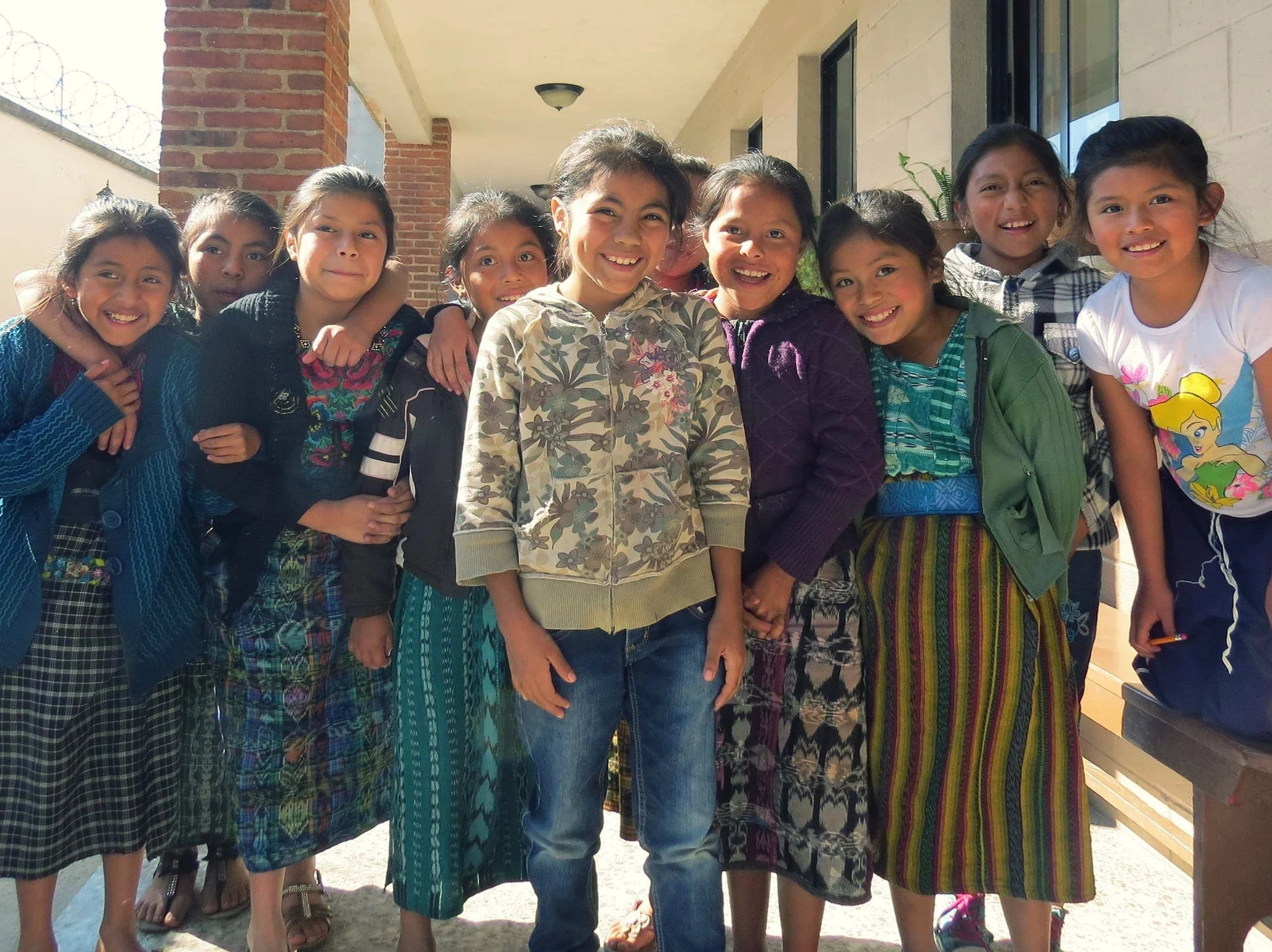 Proximos Pasos girls school.jpg