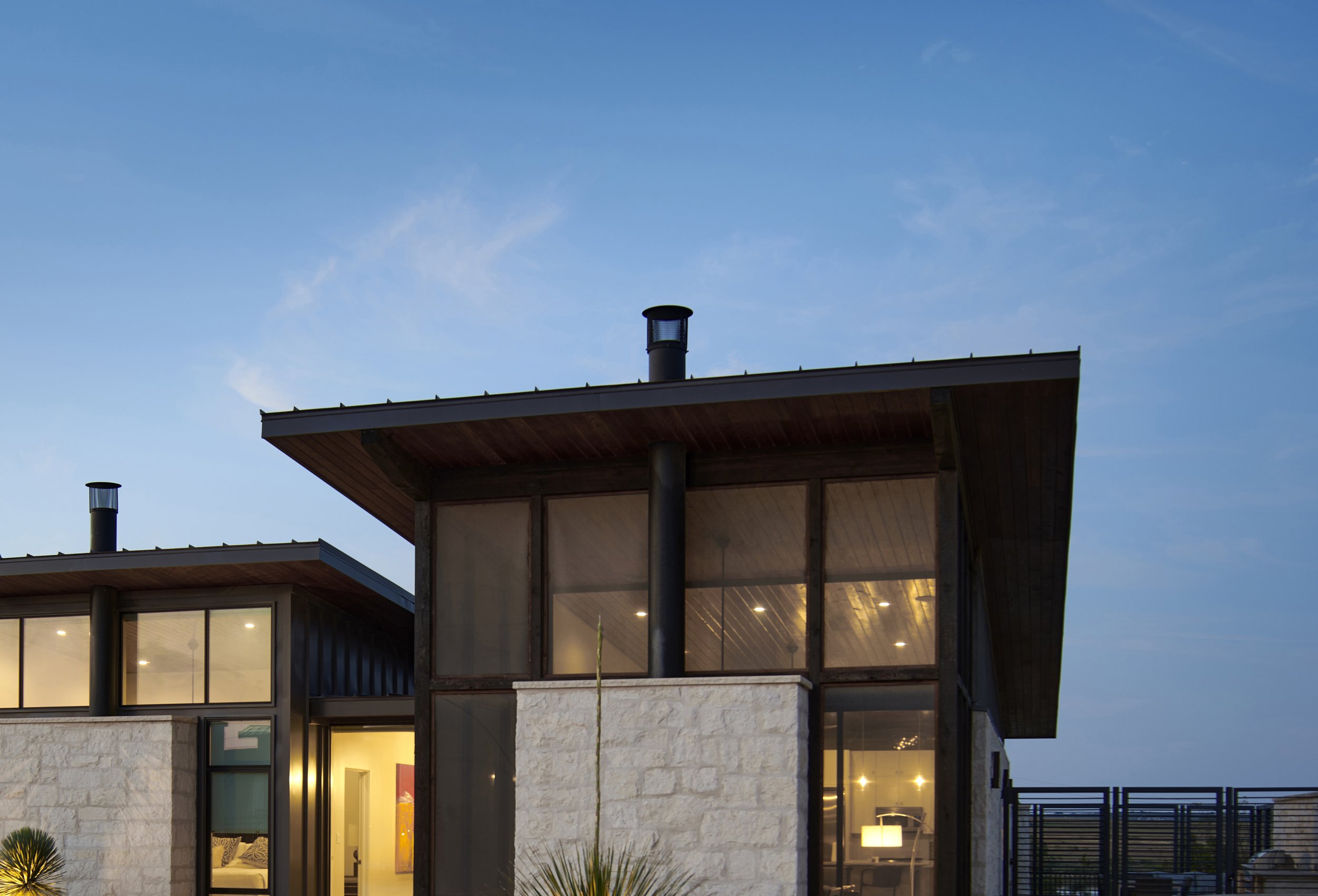 Jeff Garnett Architect_Rough Creek 04_cropped.jpg