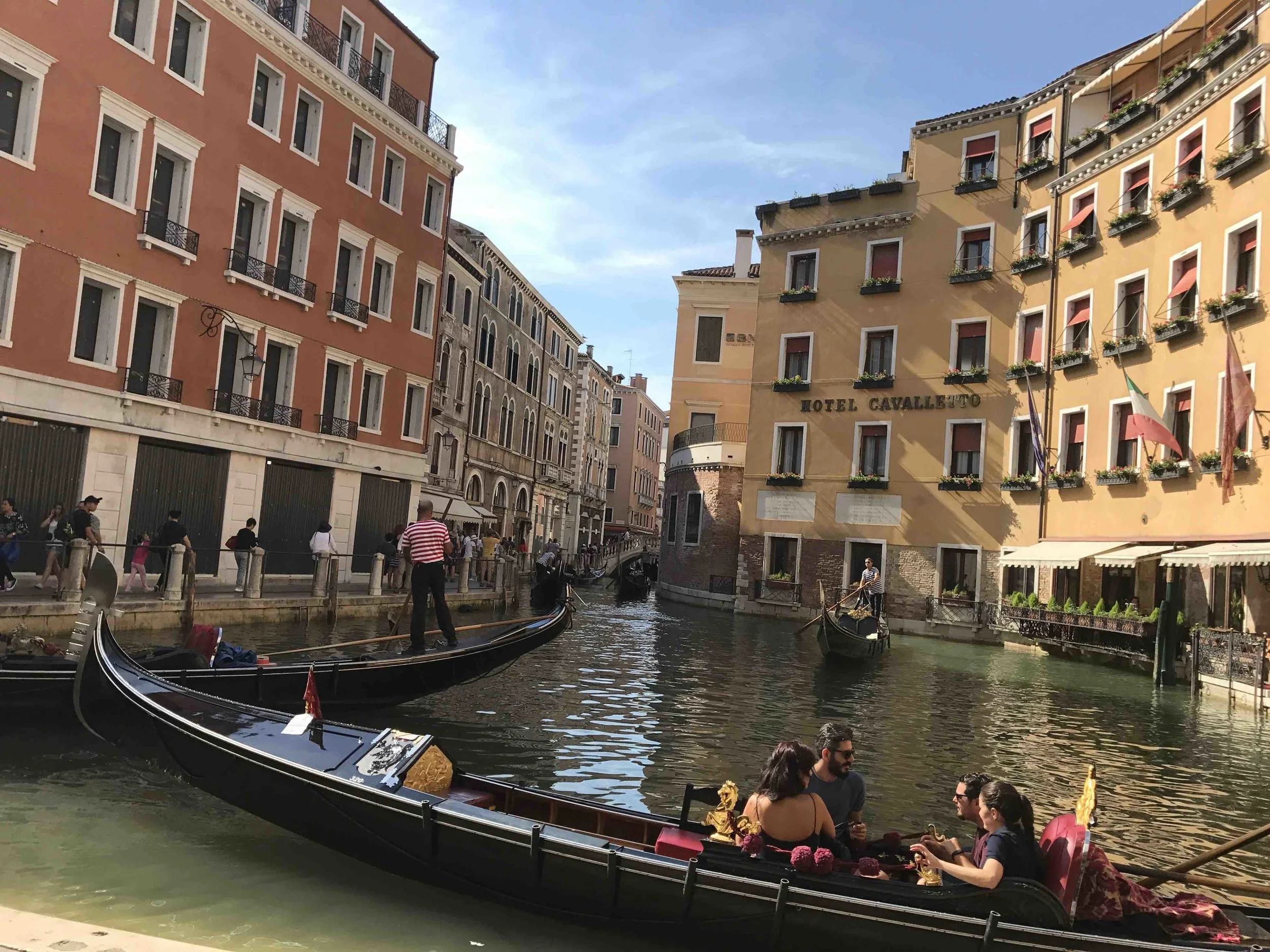 VeniceLocalStreetIMG_4358.jpg